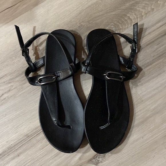 Women’s pesaroe black sandals size 8 - Picture 2 of 4